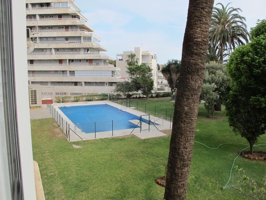 Coqueto Apartamento En Benalmadena Cerca De La Playa Kültér fotó